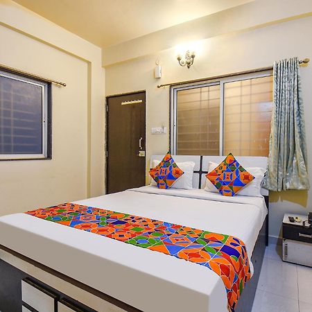 OYO 80616 4 Star Executive Hotel Pune Exterior foto