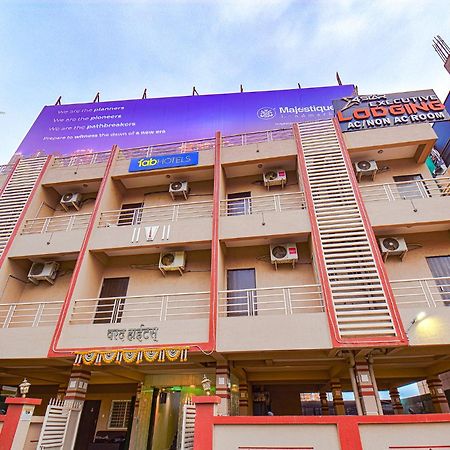 OYO 80616 4 Star Executive Hotel Pune Exterior foto